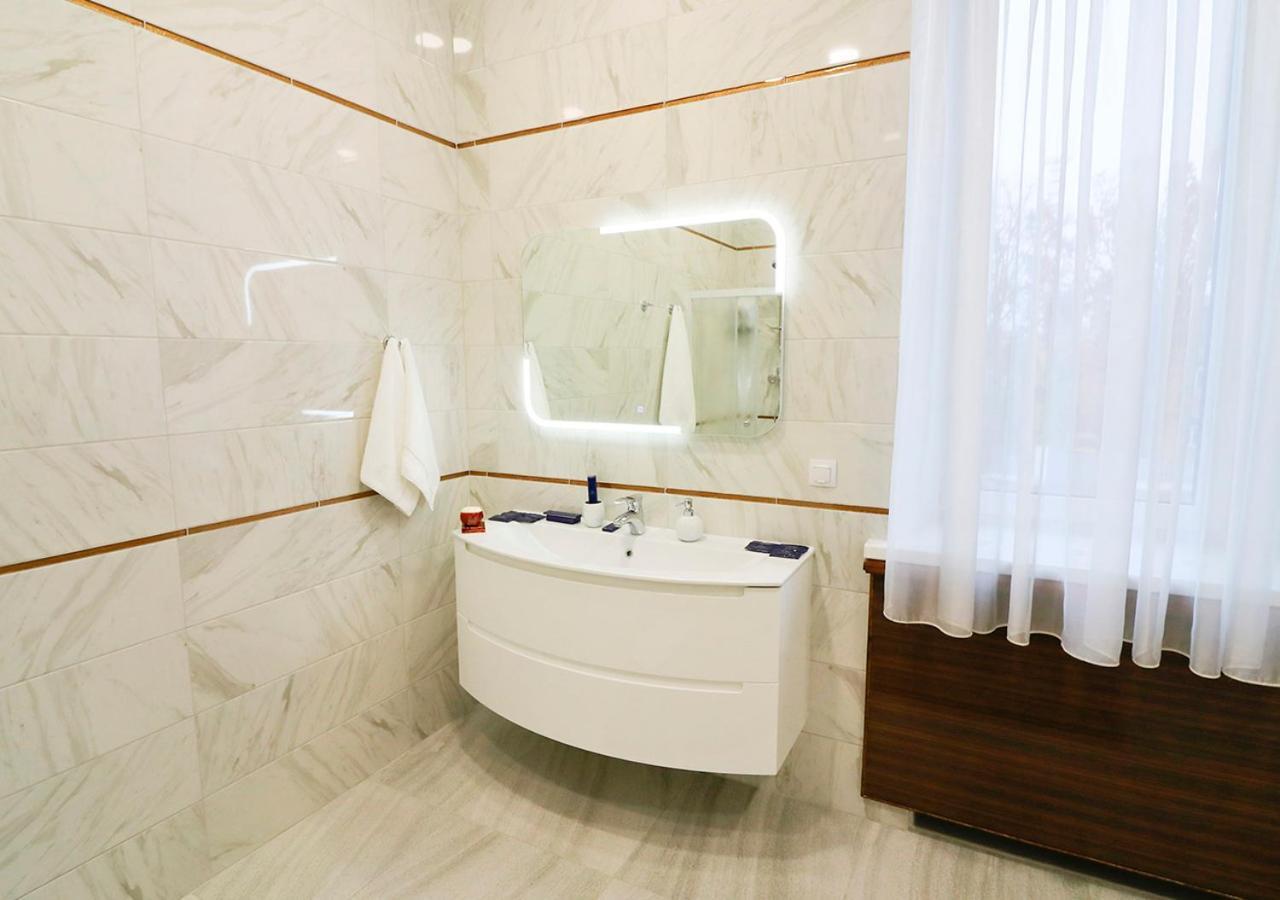 Vip Apartments Dipservice Hall Minszk Kültér fotó