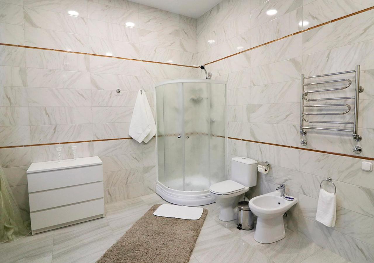 Vip Apartments Dipservice Hall Minszk Kültér fotó