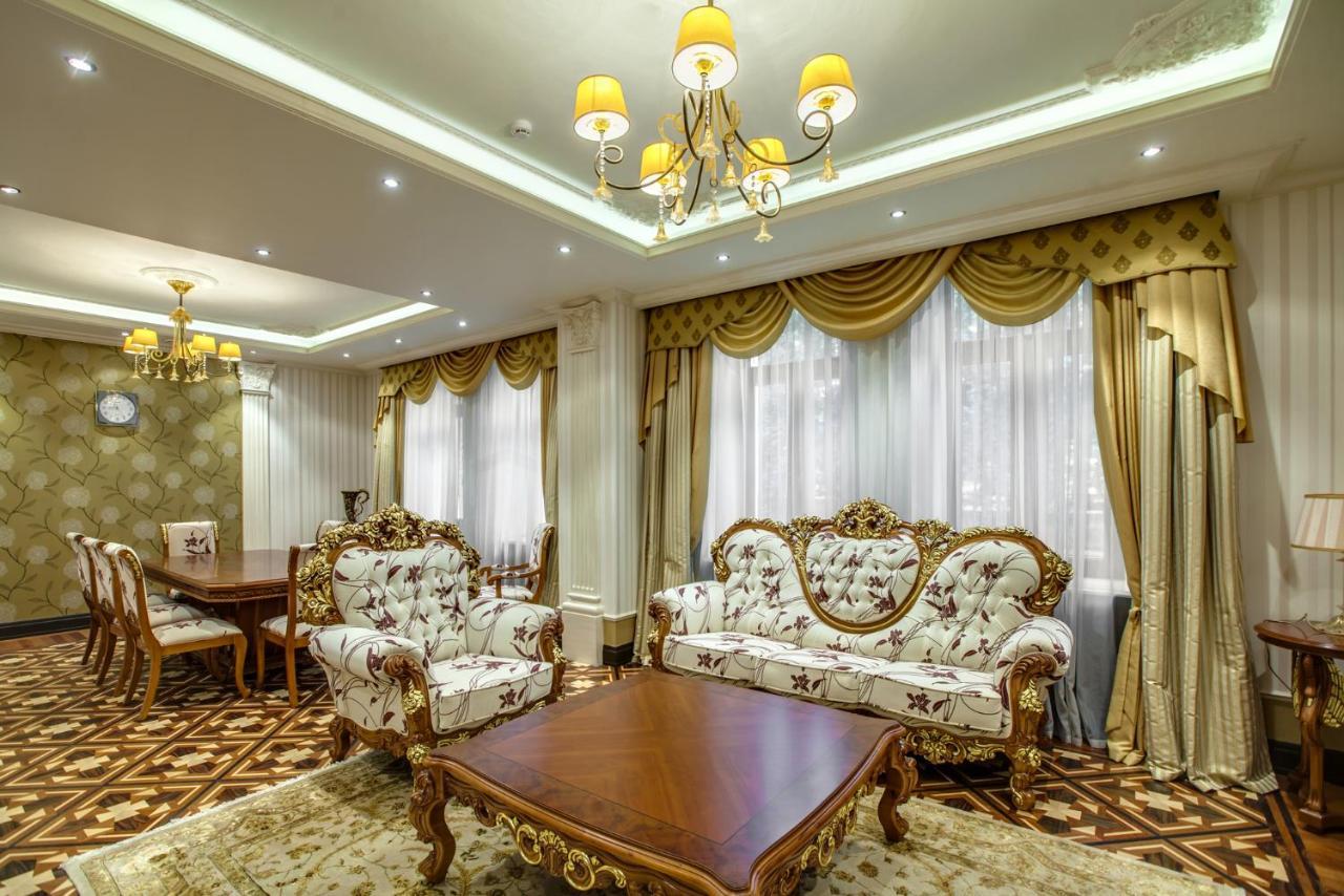 Vip Apartments Dipservice Hall Minszk Kültér fotó